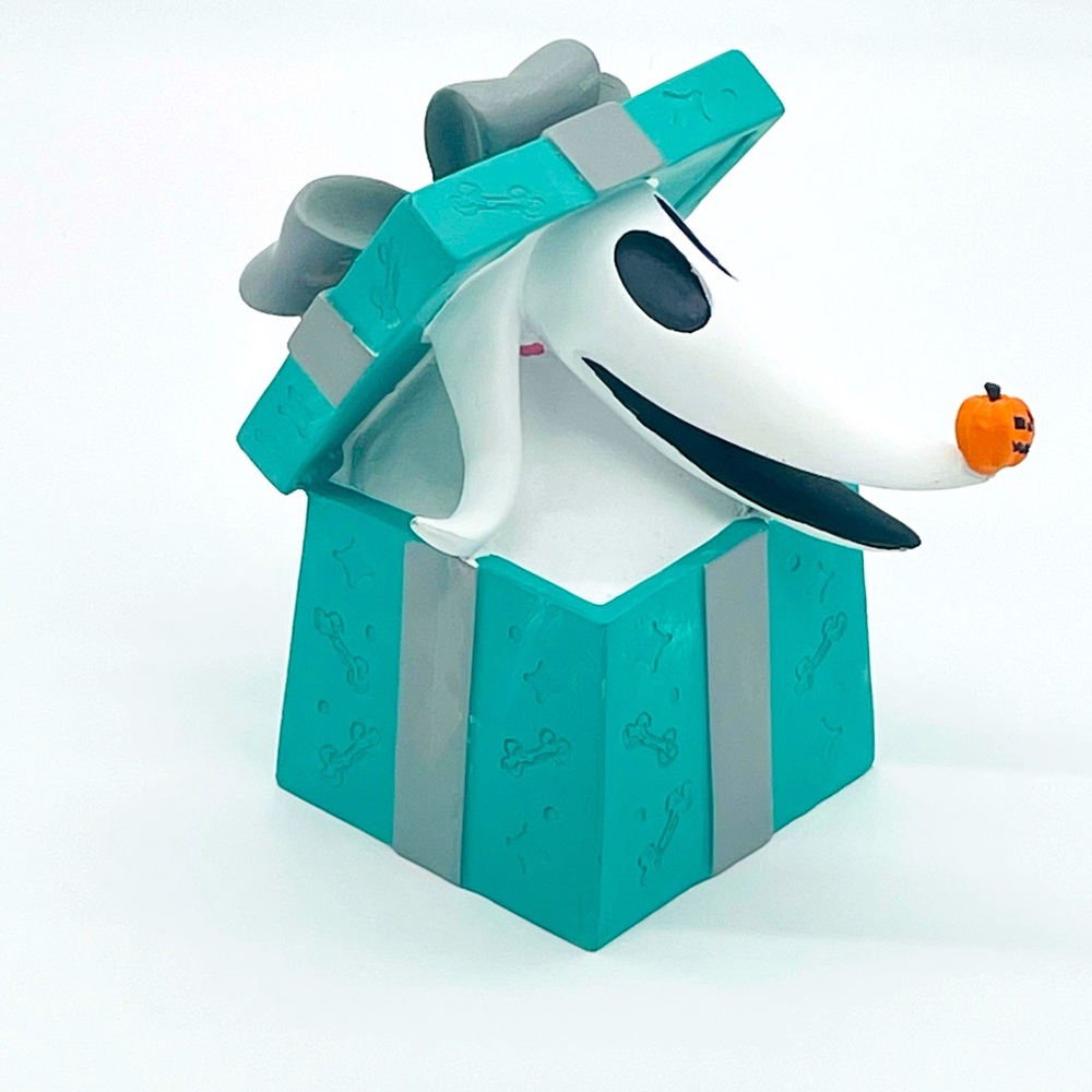 The Nightmare before Christmas zero present ceramic